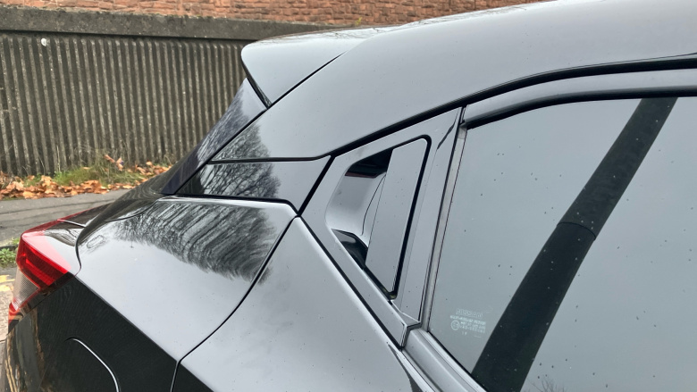 Nissan Juke 1.0 DiG-T Acenta 5dr Petrol Hatchback